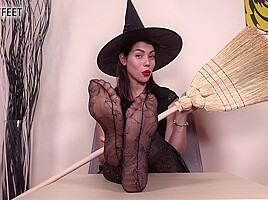 Irresistible petra sexy witch halloween costume...
