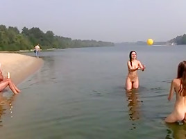 Beautiful Nudist Beach Girl...