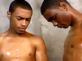 2 hot black guys fuck showers...