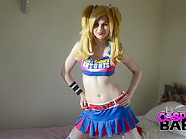 In Juliet Starling Sexy Cosplay S...