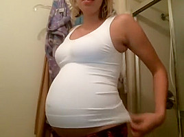 Neyaa pregnant blonde cam whore...