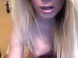 Webcam fun blond tgirl...