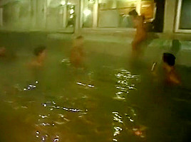 5 On 5 Orgy In The Pool Fisting Peeing...