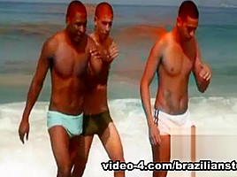 Latino threesome brazilianstudz...