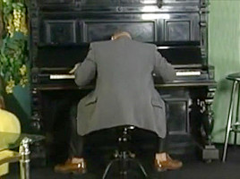 Hot tamale 115 more piano sex...