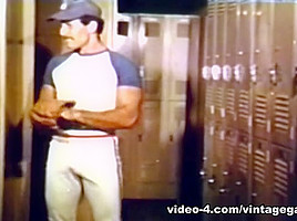 Vintagegayloops video head for the showers...