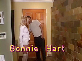 Bonnie Heart Babysitters Anal...