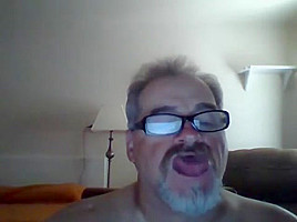 Huggybear webcam show...