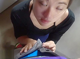 Asian cocksucker does her chores sukisukigirl...