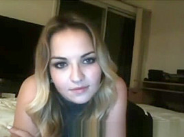 Perfect omegle blonde shows all...