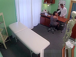 Hidden Cameras Catch Female Patient Using Massage Tool...