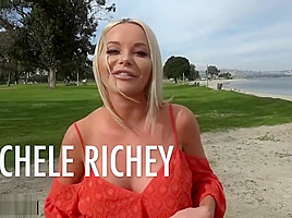 Rachele Richey Loves To Flash Her Giant Titties In Public...