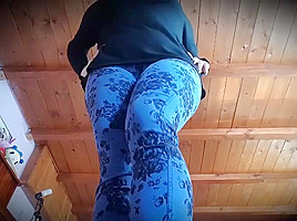 Giantess Steps On Bug In Her House Pov Add For More...