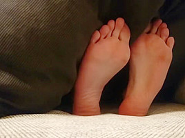 Soles toe wiggling in bed...