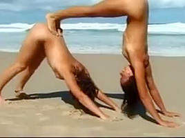 Beach Double Yoga...