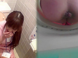 Asian pees on spycam wc...