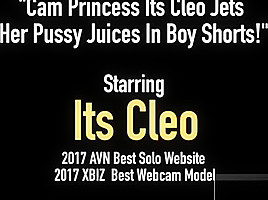 Cam Princess Its Cleo Jets Her Pussy Juices Shorts...