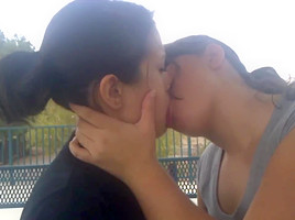 Lesbo kiss 4...