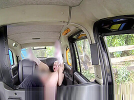 Taxi driver nailed babes ass hole...