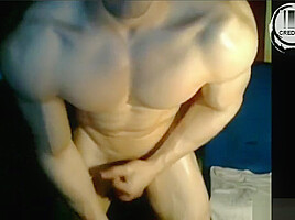 Precious muscle athletetic body shows it...