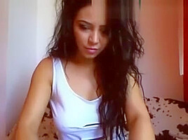 Hot dark skinned webcam girl 1...