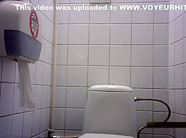 Teen Toilet Spycam...
