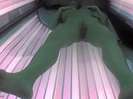 Voyeur Webcam Nude Girl In Solarium Part2...