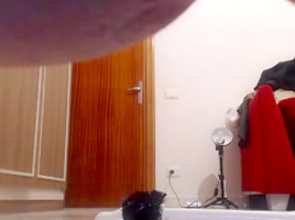 Sexy webcam whore fucks dildo...
