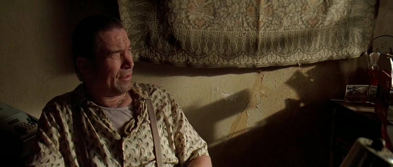 Kim Basinger,Jennifer Tilly In The Getaway (1994)