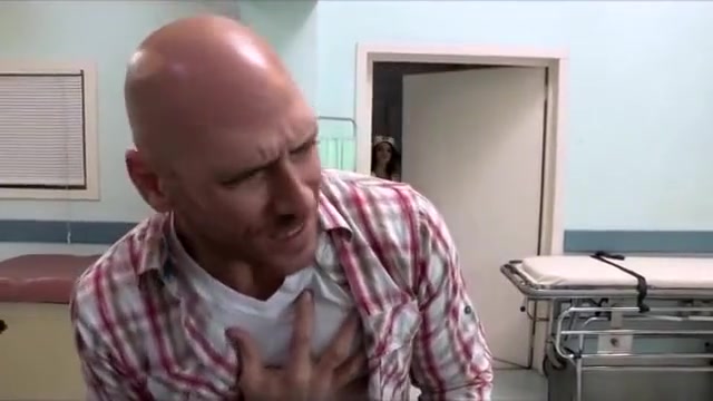Horny bigtit brunette French nurse fucks patient's big harddick